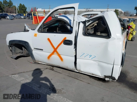 2006 Chevrolet Silverado 1500 with VIN 1GBHC29U36E177797, listed as a IAAI auction lot 41334381 with Not Provided miles and . Bid and sale history available at DreamBid. Image 3.