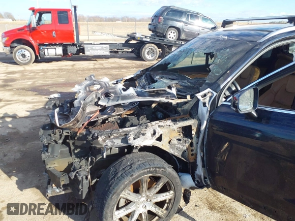 2017 Volvo XC90 Inscription with VIN YV4BC0PLXH1179599, listed as a IAAI auction lot 41676432 with 1 mi miles. Bid and sale history available at carsss.com. Image 6.