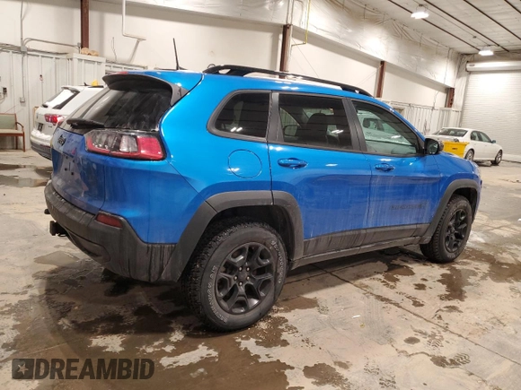 2022 Jeep Cherokee X with VIN 1C4PJMCX1ND526262, listed as a Copart auction lot 45555075 with 27,509 mi miles and Salvage title. Bid and sale history available at DreamBid. Image 3.