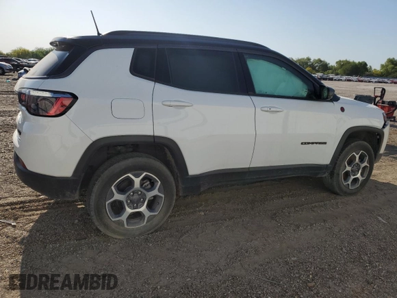 2022 Jeep Compass Trailhawk z VIN 3C4NJDDB5NT148841, wystawiony jako Copart lot #52532475 z przebiegiem 57 081 mil mil oraz Szkoda całkowita • Salvage title. Historia ofert i sprzedaży dostępna na DreamBid. Obrazek 3.