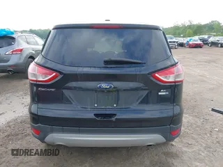 2014 Ford Escape SE z VIN 1FMCU9G9XEUA15367, wystawiony jako IAAI lot #42358528 z przebiegiem 145 994 mil mil oraz . Historia ofert i sprzedaży dostępna na DreamBid. Obrazek 16.
