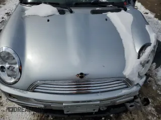 2004 MINI Hardtop with VIN WMWRC334X4TJ62010, listed as a Copart auction lot 45191885 with Not Provided miles and Salvage Title. Bid and sale history available at DreamBid. Image 12.