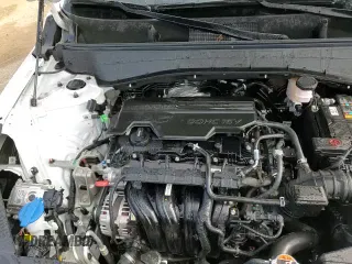 2024 Hyundai Kona SEL с VIN KM8HCCAB2RU153055, выставлен на аукционе Copart как лот 64888835 с пробегом 5 817 миль миль и Списание • Salvage title. История ставок и продаж доступна на DreamBid. Изображение 16.