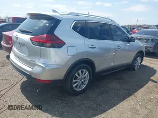 2020 Nissan Rogue S with VIN KNMAT2MVXLP526810, listed as a IAAI auction lot 41920992 with 115,842 mi miles. Bid and sale history available at carsss.com. Image 4.