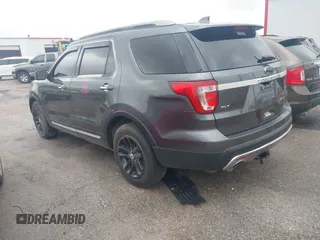 2016 Ford Explorer XLT with VIN 1FM5K7DH0GGD01597, listed as a IAAI auction lot 42069036 with 160,185 mi miles and . Bid and sale history available at carsss.com. Image 3.