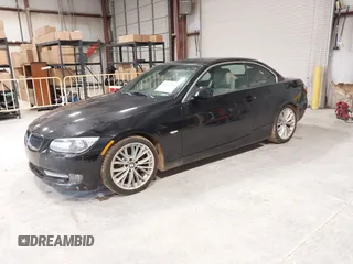 2011 BMW 3 Series 335i with VIN WBADX7C54BE581406, listed as a IAAI auction lot 41263284 with 173,285 mi miles and . Bid and sale history available at DreamBid. Image 18.