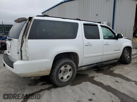 2008 Chevrolet Suburban LTZ with VIN 3GNFC16J58G313471, listed as a Copart auction lot 46770114 with 251,801 mi miles and Salvage Title. Bid and sale history available at carsss.com. Image 3.