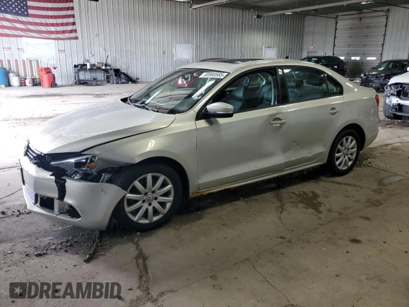 2011 Volkswagen Jetta SE z VIN 3VWDZ7AJ0BM338079, wystawiony jako Copart lot #58900585 z przebiegiem 165 055 mil mil oraz Nie do naprawy • Non repairable. Historia ofert i sprzedaży dostępna na DreamBid. Obrazek 1.