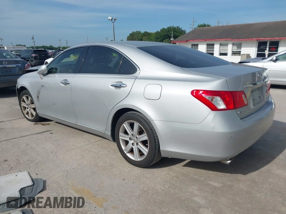 2008 Lexus ES 350 with VIN JTHBJ46G182217699, listed as a IAAI auction lot 42079646 with 158,013 mi miles. Bid and sale history available at carsss.com. Image 3.