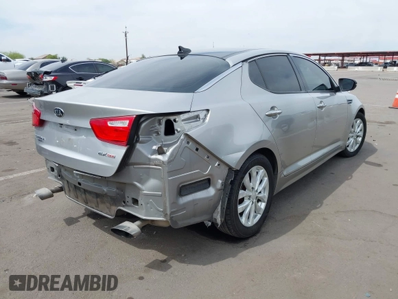 2015 Kia Optima EX with VIN 5XXGN4A70FG416088, listed as a IAAI auction lot 41891432 with 157,480 mi miles. Bid and sale history available at carsss.com. Image 4.