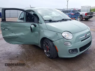 2015 FIAT 500 Sport z VIN 3C3CFFBR5FT663509, wystawiony jako IAAI lot #42117175 z przebiegiem 81 358 mil mil oraz . Historia ofert i sprzedaży dostępna na DreamBid. Obrazek 1.
