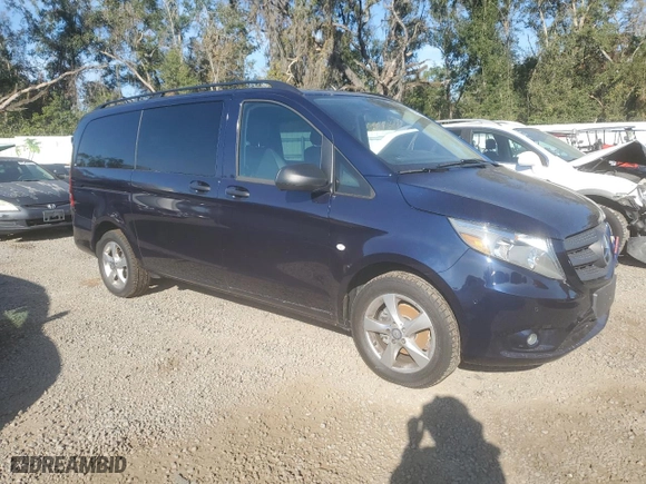 2016 Mercedes-Benz Metris Passenger Van with VIN WD4PG2EE2G3135229, listed as a Copart auction lot 83624274 with 0 mi miles and Salvage Title. Bid and sale history available at carsss.com. Image 4.