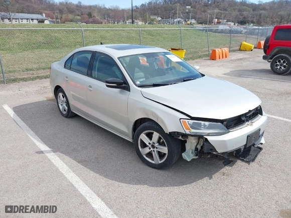 2011 Volkswagen Jetta Sedan TDI with VIN 3VWLL7AJ9BM082375, listed as a IAAI auction lot 41823037 with 142,619 mi miles. Bid and sale history available at carsss.com. Image 1.