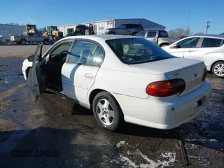 2004 Chevrolet Classic with VIN 1G1ND52F84M705659, listed as a IAAI auction lot 41313723 with 287,702 mi miles. Bid and sale history available at carsss.com. Image 3.