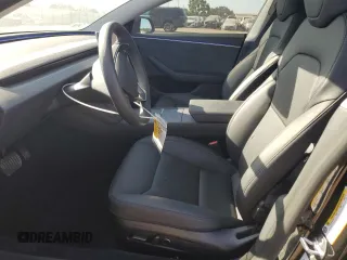 2025 Tesla Model 3 Long Range с VIN 5YJ3E1EB5SF941172, выставлен на аукционе Copart как лот 58968915 с пробегом 2 591 миль миль и Списание • Salvage title. История ставок и продаж доступна на DreamBid. Изображение 7.