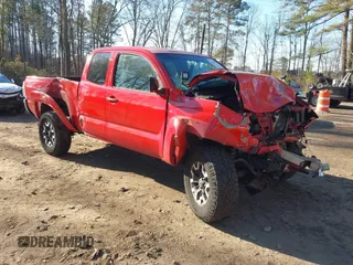 2005 Toyota Tacoma with VIN 5TEUU42N75Z129611, listed as a IAAI auction lot 41353085 with 263,074 mi miles and . Bid and sale history available at DreamBid. Image 1.