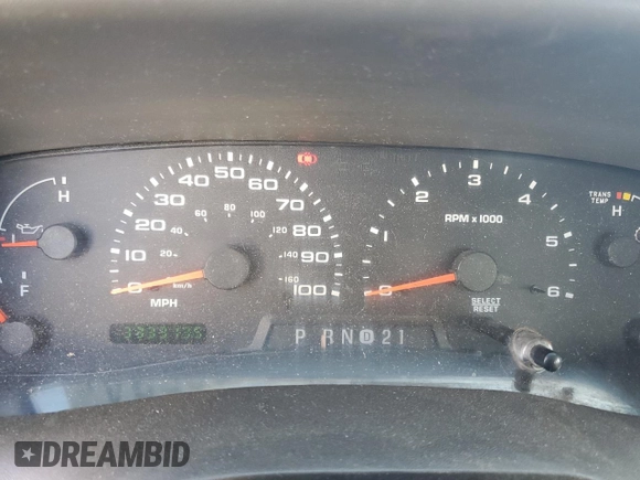 2002 Ford F-350 XL with VIN 1FTSW30S32EB72636, listed as a Copart auction lot 75028534 with 333,313 mi miles and Salvage Title. Bid and sale history available at DreamBid. Image 8.