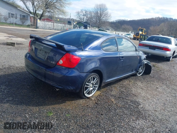 2006 Scion tC with VIN JTKDE177060128395, listed as a IAAI auction lot 41934031 with 181,740 mi miles. Bid and sale history available at carsss.com. Image 4.