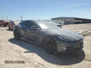 2017 Tesla Model S 100D with VIN 5YJSA1E20HF194600, listed as a Copart auction lot 49068495 with 52,023 mi miles and Salvage title. Bid and sale history available at DreamBid. Image 4.