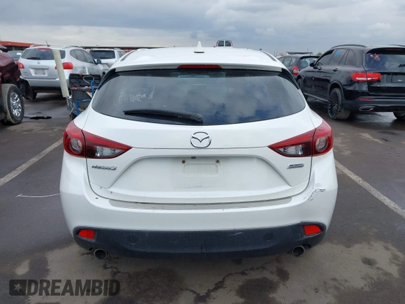 2016 Mazda 3 S Grand Touring z VIN JM1BM1N36G1344247, wystawiony jako IAAI lot #41382859 z przebiegiem 40 710 mil mil oraz . Historia ofert i sprzedaży dostępna na DreamBid. Obrazek 16.
