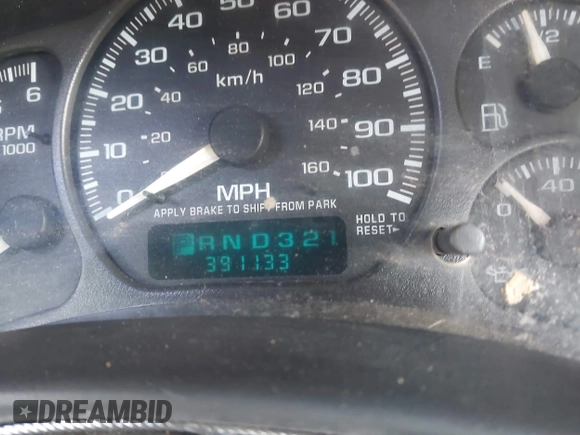2002 Chevrolet Silverado 1500 with VIN 1GCEC14V72Z217536, listed as a IAAI auction lot 42115147 with 391,133 mi miles and . Bid and sale history available at DreamBid. Image 7.
