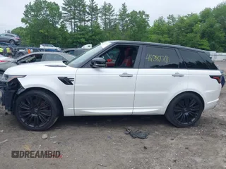 2021 Land Rover Range Rover Sport Autobiography z VIN SALWV2SE9MA754605, wystawiony jako IAAI lot #42387718 z przebiegiem 70 682 mil mil oraz . Historia ofert i sprzedaży dostępna na DreamBid. Obrazek 14.