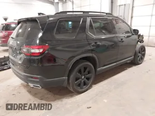 2025 Honda Pilot Black Edition with VIN 5FNYG1H97SB021763, listed as a IAAI auction lot 41059716 with 11,594 mi miles. Bid and sale history available at carsss.com. Image 4.