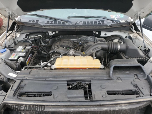 2017 Ford F-150 XL z VIN 1FTMF1C89HKE44162, wystawiony jako Copart lot #60823905 z przebiegiem 28 180 mil mil oraz Szkoda całkowita • Salvage title. Historia ofert i sprzedaży dostępna na DreamBid. Obrazek 11.