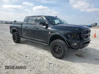 2014 Ram 2500 Laramie with VIN 3C6UR5NL3EG174940, listed as a Copart auction lot 45772225 with 92,036 mi miles and Salvage title. Bid and sale history available at DreamBid. Image 4.