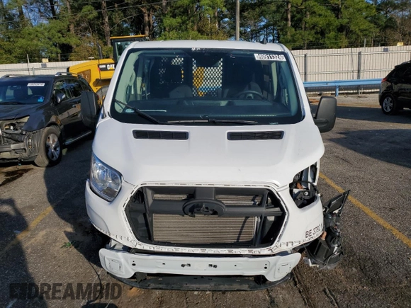 2022 Ford Transit Cargo with VIN 1FTBR1Y88NKA51773, listed as a Copart auction lot 40911324 with 162,221 mi miles and . Bid and sale history available at DreamBid. Image 5.