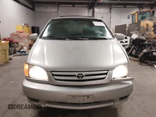 2003 Toyota Sienna LE with VIN 4T3ZF13C53U528294, listed as a IAAI auction lot 41550248 with 192,907 mi miles. Bid and sale history available at carsss.com. Image 12.