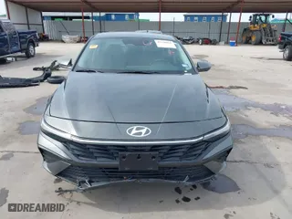 2024 Hyundai Elantra SEL with VIN KMHLM4DG6RU785092, listed as a IAAI auction lot 41734661 with 37,902 mi miles. Bid and sale history available at carsss.com. Image 13.