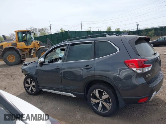 2020 Subaru Forester Touring with VIN JF2SKAXC7LH516937, listed as a IAAI auction lot 42116846 with 43,502 mi miles. Bid and sale history available at carsss.com. Image 13.