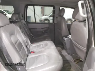 2005 Ford Explorer XLT z VIN 1FMZU73K35UC05471, wystawiony jako Copart lot #58441485 z przebiegiem 165 777 mil mil oraz Szkoda całkowita • Salvage title. Historia ofert i sprzedaży dostępna na DreamBid. Obrazek 11.