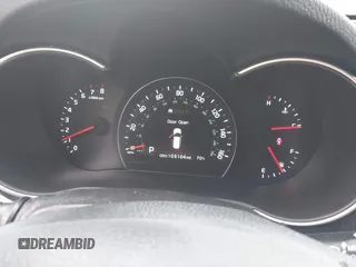 2014 Kia Sorento SX with VIN 5XYKW4A75EG440789, listed as a IAAI auction lot 41937425 with 103,104 mi miles. Bid and sale history available at carsss.com. Image 7.
