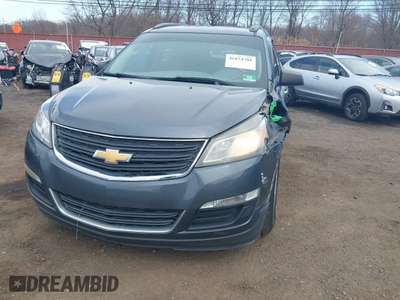 2014 Chevrolet Traverse LS z VIN 1GNKVFKD3EJ187997, wystawiony jako IAAI lot #41834781 z przebiegiem 150 994 mil mil oraz . Historia ofert i sprzedaży dostępna na DreamBid. Obrazek 17.