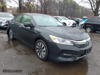 2017 Honda Accord Hybrid with VIN JHMCR6F32HC008200, listed as a IAAI auction lot 41833911 with 150,977 mi miles. Bid and sale history available at carsss.com. Image 1.