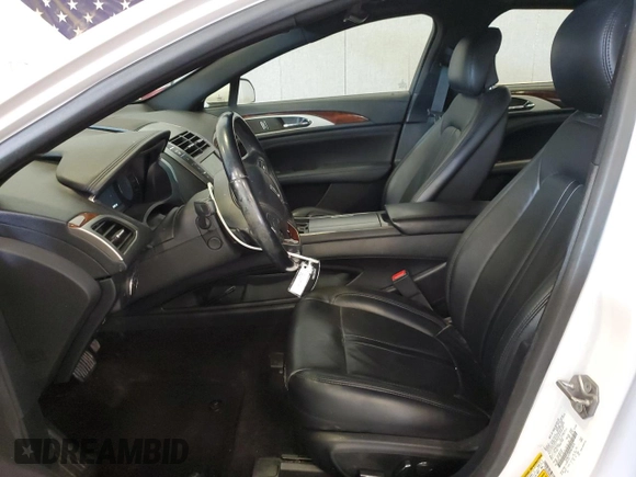 2017 Lincoln MKZ Reserve z VIN 3LN6L5E98HR610676, wystawiony jako Copart lot #61957055 z przebiegiem 56 246 mil mil oraz Szkoda całkowita • Salvage title. Historia ofert i sprzedaży dostępna na DreamBid. Obrazek 7.