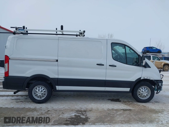2024 Ford Transit Cargo with VIN 1FTBR2Y80RKB39440, listed as a IAAI auction lot 41518278 with 1,111 mi miles and . Bid and sale history available at DreamBid. Image 13.