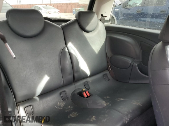 2002 MINI Hardtop with VIN WMWRC33472TC38332, listed as a Copart auction lot 86507464 with 175,252 mi miles and Salvage Title. Bid and sale history available at DreamBid. Image 10.