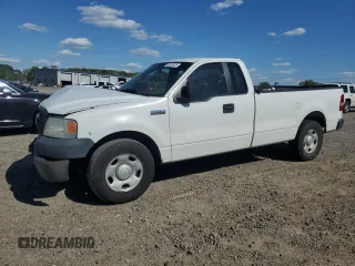2008 Ford F-150 XL with VIN 1FTRF12W88KD37125, listed as a Copart auction lot 52912575 with 225,384 mi miles and Salvage Title. Bid and sale history available at carsss.com. Image 1.