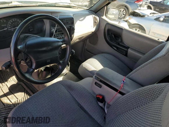 1998 Ford Ranger XL with VIN 1FTZR15UXWPB13999, listed as a Copart auction lot 46930095 with 219,601 mi miles and Salvage Title. Bid and sale history available at DreamBid. Image 8.