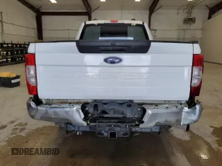 2020 Ford Super Duty F-250 SRW XL with VIN 1FT7W2B65LEE83941, listed as a Copart auction lot 54020305 with 190,731 mi miles and Clean Title. Bid and sale history available at carsss.com. Image 6.