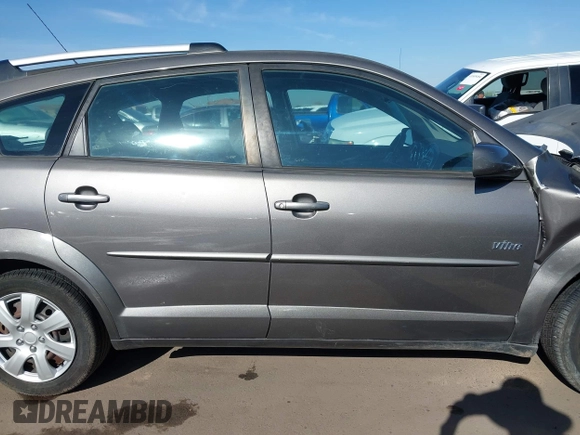 2005 Pontiac Vibe z VIN 5Y2SL638X5Z478773, wystawiony jako IAAI lot #41901971 z przebiegiem 202 443 mil mil oraz . Historia ofert i sprzedaży dostępna na DreamBid. Obrazek 14.