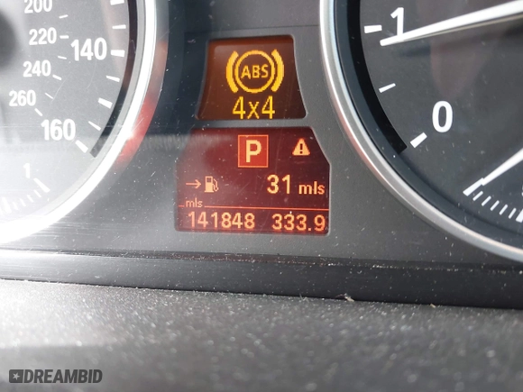 2011 BMW X5 35i with VIN 5UXZV4C56BL412415, listed as a IAAI auction lot 41611847 with 141,848 mi miles. Bid and sale history available at carsss.com. Image 15.