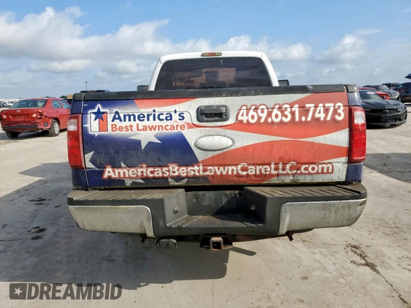 2016 Ford F-250 XL with VIN 1FTBF2A6XGEA64338, listed as a Copart auction lot 59768165 with 111,821 mi miles and Clean title. Bid and sale history available at DreamBid. Image 6.