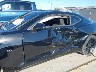 2019 Chevrolet Camaro 1LT with VIN 1G1FB1RS5K0132570, listed as a IAAI auction lot 41337048 with 67,183 mi miles. Bid and sale history available at carsss.com. Image 6.