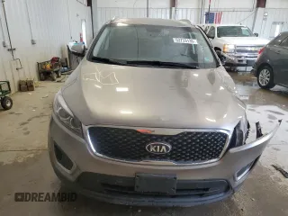 2017 Kia Sorento LX with VIN 5XYPGDA37HG200034, listed as a Copart auction lot 53733135 with 164,985 mi miles and Non Repairable. Bid and sale history available at carsss.com. Image 5.