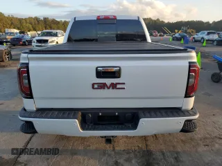 2017 GMC Sierra 1500 Denali z VIN 3GTU2PEJ3HG473081, wystawiony jako Copart lot #78945404 z przebiegiem 137 797 mil mil oraz Szkoda całkowita • Salvage title. Historia ofert i sprzedaży dostępna na DreamBid. Obrazek 6.