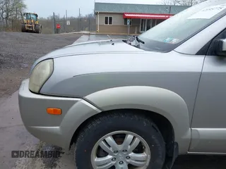 2006 Hyundai Tucson GLS with VIN KM8JN12D86U453274, listed as a IAAI auction lot 42095775 with 144,076 mi miles. Bid and sale history available at carsss.com. Image 12.